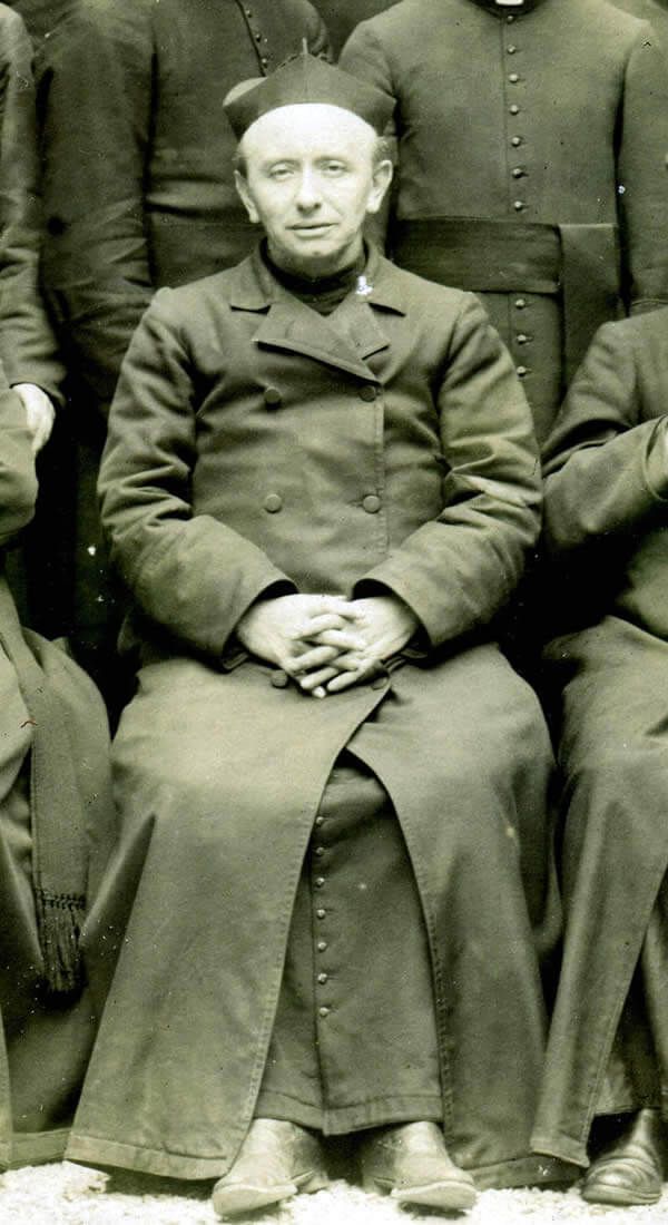 Retrato do Padre Anizan em 1910